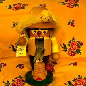 STEINBACH HANDMADE IN 🇩🇪 GERMANY 🐝 KEEPER NUTCRACKER